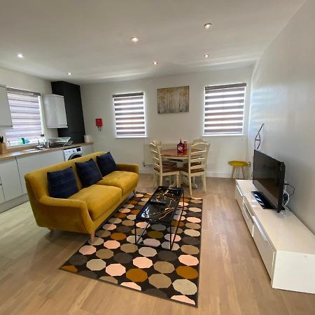 Apartment No 8 - Stay In Style In The Heart Of The Cathedral City. Truro Exterior photo