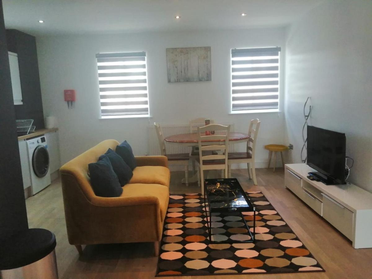 Apartment No 8 - Stay In Style In The Heart Of The Cathedral City. Truro Exterior photo