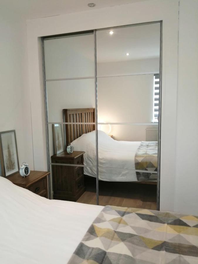 Apartment No 8 - Stay In Style In The Heart Of The Cathedral City. Truro Exterior photo