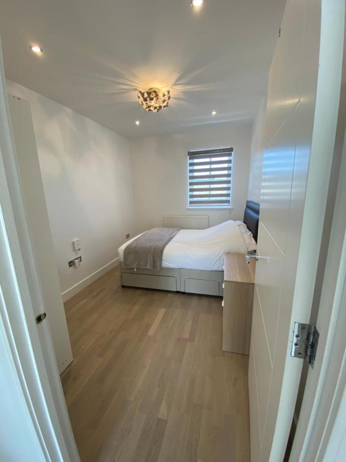 Apartment No 8 - Stay In Style In The Heart Of The Cathedral City. Truro Exterior photo