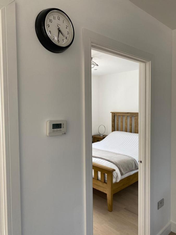 Apartment No 8 - Stay In Style In The Heart Of The Cathedral City. Truro Exterior photo