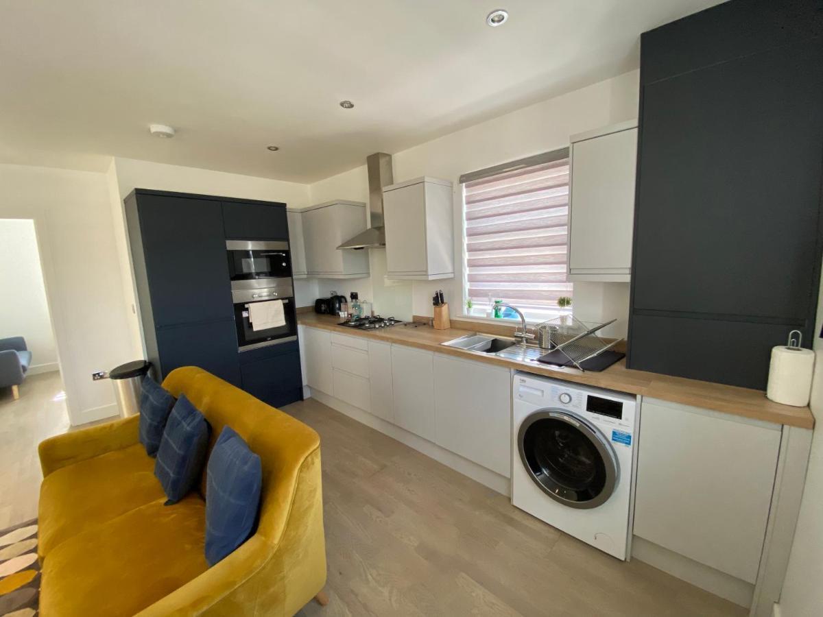 Apartment No 8 - Stay In Style In The Heart Of The Cathedral City. Truro Exterior photo
